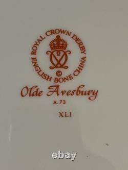 Royal Crown Derby Olde Avesbury large bowl new