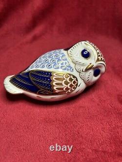 Royal Crown Derby Owl paperweight 1st Quality with gold stopper