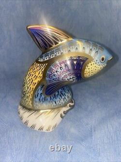 Royal Crown Derby Paper Weight Guppy Fish L/Edition (Gold Button)