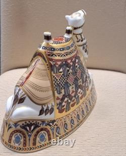 Royal Crown Derby Paperweight. Camel. MAGNIFICENT! Gold Stopper