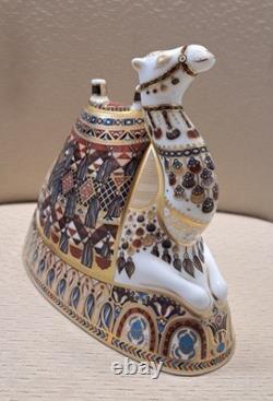 Royal Crown Derby Paperweight. Camel. MAGNIFICENT! Gold Stopper