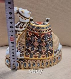 Royal Crown Derby Paperweight. Camel. MAGNIFICENT! Gold Stopper