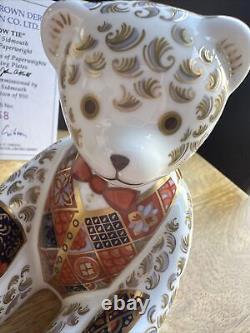 Royal Crown Derby Paperweight Goviers Red Tie Teddy Bear Gold Stopper