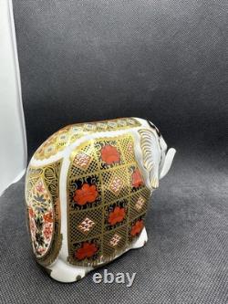 Royal Crown Derby Paperweight Infant Imari Elephant 1992