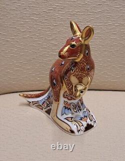 Royal Crown Derby Paperweight. Kangaroo & Joey. Ltd Ed. Gold Stopper