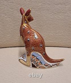 Royal Crown Derby Paperweight. Kangaroo & Joey. Ltd Ed. Gold Stopper