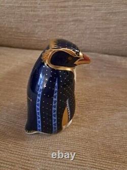 Royal Crown Derby Paperweight Penguin Trio Gold Stoppers. Limited Edition