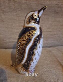 Royal Crown Derby Paperweight Penguin Trio Gold Stoppers. Limited Edition