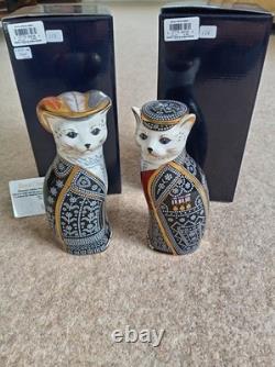 Royal Crown Derby Pearly King & Queen Paperweight Diamond Jubilee Gold Stopper