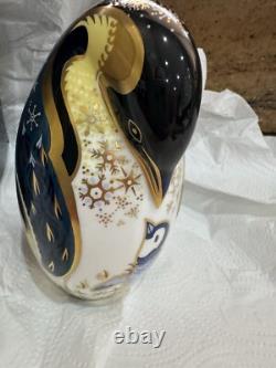 Royal Crown Derby Penguin & Chick