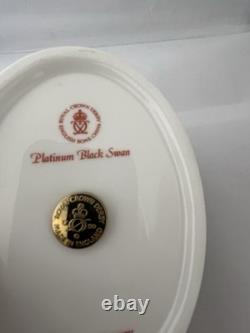 Royal Crown Derby Platinum Black Swan 60th Anniversary Paperweight Gold Stopper