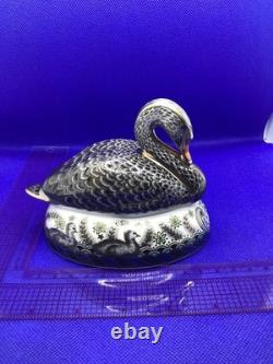 Royal Crown Derby Platinum Black Swan Gold 1st Quality. Number 413 of 600