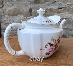 Royal Crown Derby Posies Large Teapot 1st Quality LXI 1998 2.5 Pints Unused