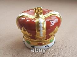 Royal Crown Derby Q. E. II Golden Jubilee Heraldic Crown Paperweight, New, Perfect
