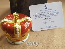 Royal Crown Derby Q. E. II Golden Jubilee Heraldic Crown Paperweight, New, Perfect