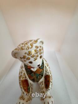 Royal Crown Derby'Regal Goldie Bear' HM Queen Elizabeth II Golden Wedding. 952