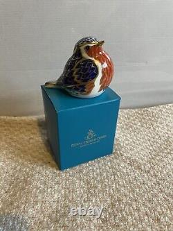 Royal Crown Derby Robin Paperweight with Gold Stopper, Boxed