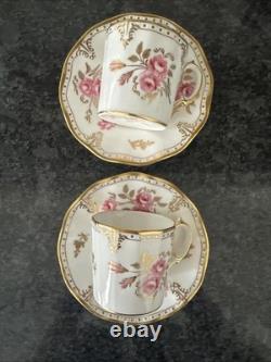 Royal Crown Derby, Royal Pinxton Roses 2 Coffee Cups & Saucers Unused