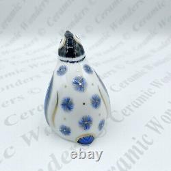 Royal Crown Derby'Snowflake' Baby Penguin Paperweight (Boxed) Gold Stopper