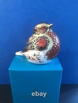 Royal Crown Derby Solid Gold Band Robin (SGB). Brand New