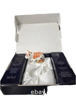 Royal Crown Derby Spice Kitten paperweight. New inbox