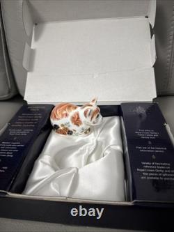 Royal Crown Derby Spice Kitten paperweight. New inbox