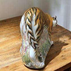 Royal Crown Derby Sumatran Tigress Gold Stopper New Boxed Genuine Royal Crown Derby Sumatran Tigress Gold Stopper New Boxed Genuine