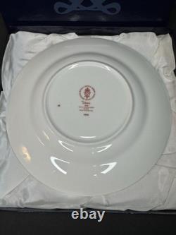 Royal Crown Derby Titanic Logo 8 Plate Boxed