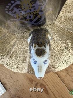 Royal Crown Derby WOLF New 60292 Gold Stopper Paperweight