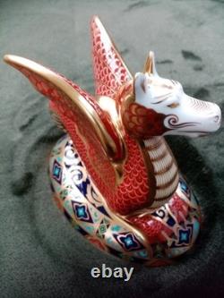 Royal Crown Derby Wessex Wyvern With Gold Stopper Certificate And Original Box