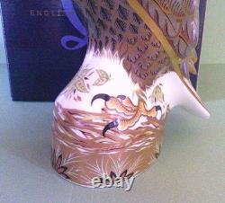 Royal Crown Derby White Tailed Sea Eagle Paperweight Gold Stopper Boxed
