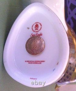 Royal Crown Derby White Tailed Sea Eagle Paperweight Gold Stopper Boxed