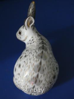 Royal Crown Derby paperweight Old English Rabbit, Grey 2008, gold stopper, boxed