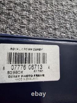 Royal crown derby 6x4inch solid gold band photo frame