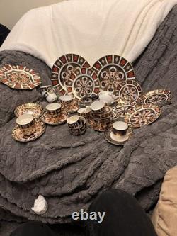 Royal crown derby crockery