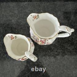 Royal crown derby posies Small Tea Pot, Jugs, Bowl & Cake Plate VGC