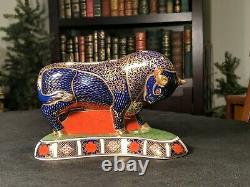 Signed Royal Crown Derby Large Bull withSilver or Gold Stopper. Paperweight