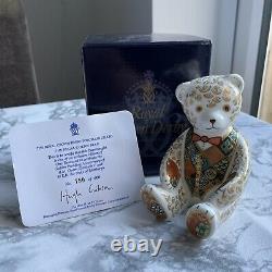 The Royal Crown Derby The Regal Goldie Bear Ltd. 750/1000