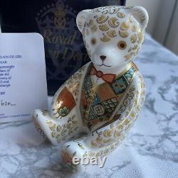 The Royal Crown Derby The Regal Goldie Bear Ltd. 750/1000