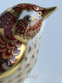 VTG Royal Crown Derby Paperweight Wren Gold Stopper Bone China Collectors Guild