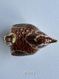 VTG Royal Crown Derby Paperweight Wren Gold Stopper Bone China Collectors Guild