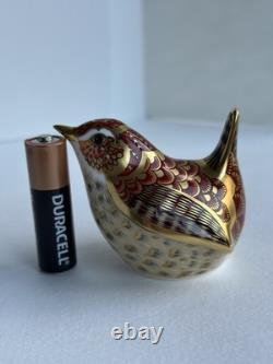 VTG Royal Crown Derby Paperweight Wren Gold Stopper Bone China Collectors Guild