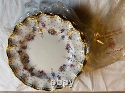 Vintage collectible Royal Crown Derby Royal Antoinette 134 pc Dinner Set for 12