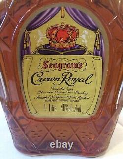 Whisky Crown Royal da 1 litro di Seagrams del 1970