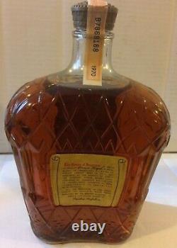 Whisky Crown Royal da 1 litro di Seagrams del 1970