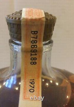 Whisky Crown Royal da 1 litro di Seagrams del 1970